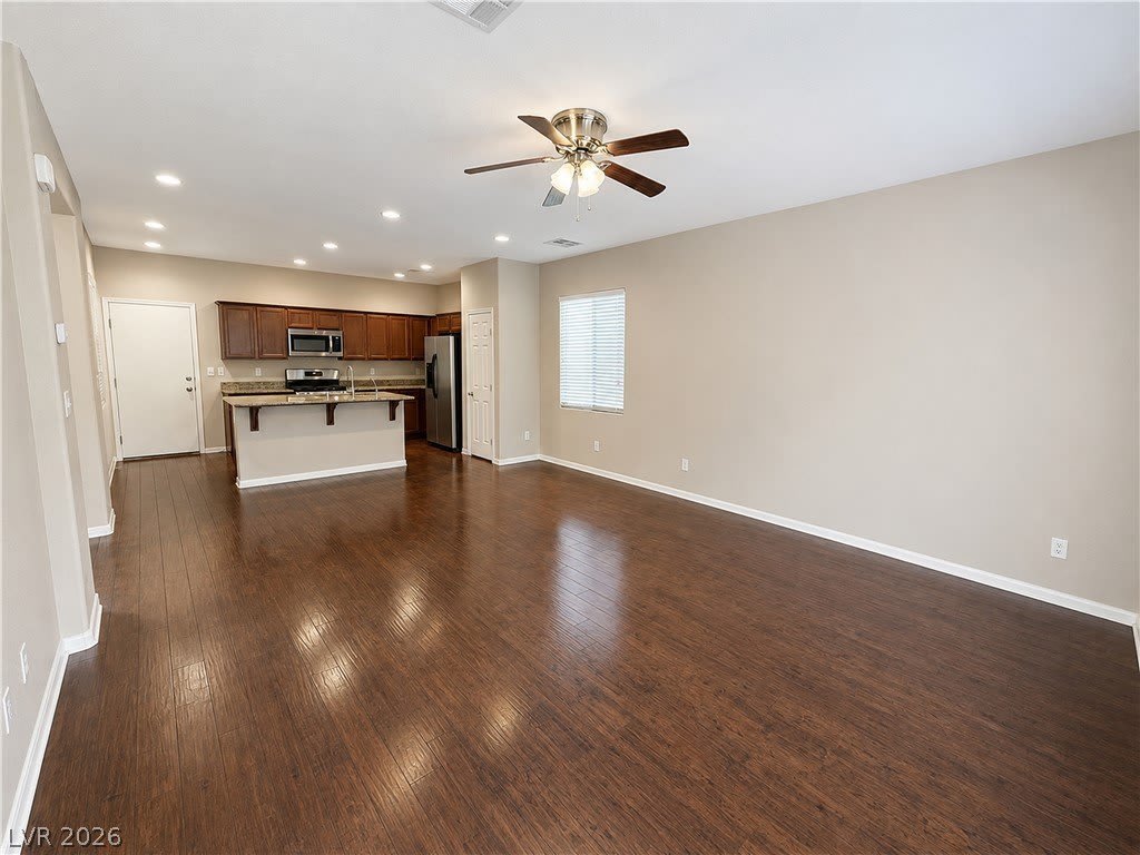 8371 Stillhouse Court – photo 4