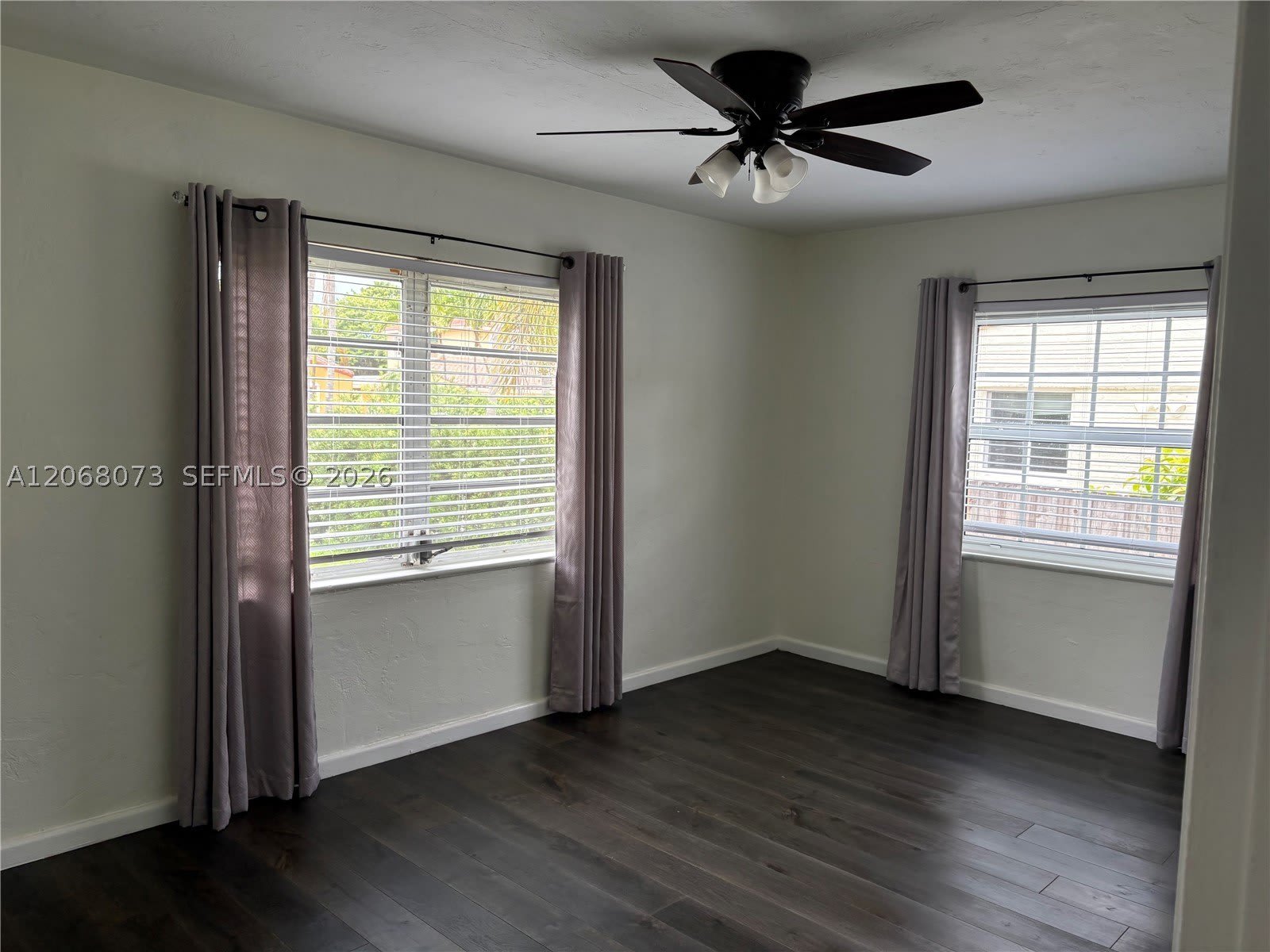 1422 Wiley St – photo 4