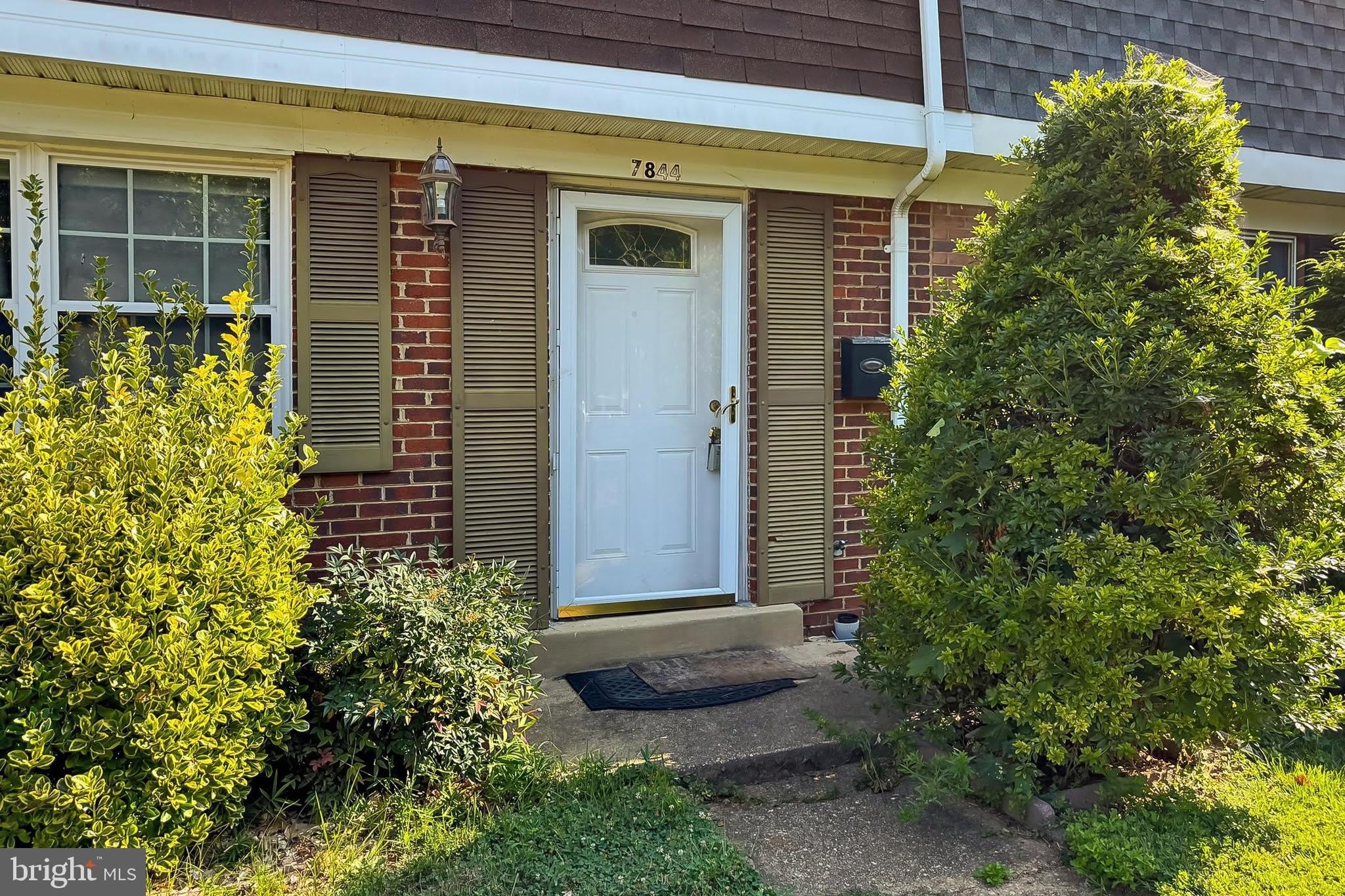 7844 SNEAD Lane – photo 3