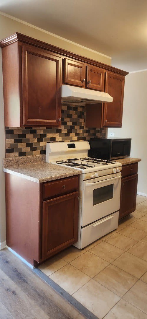 2006 Hastings Drive – photo 2