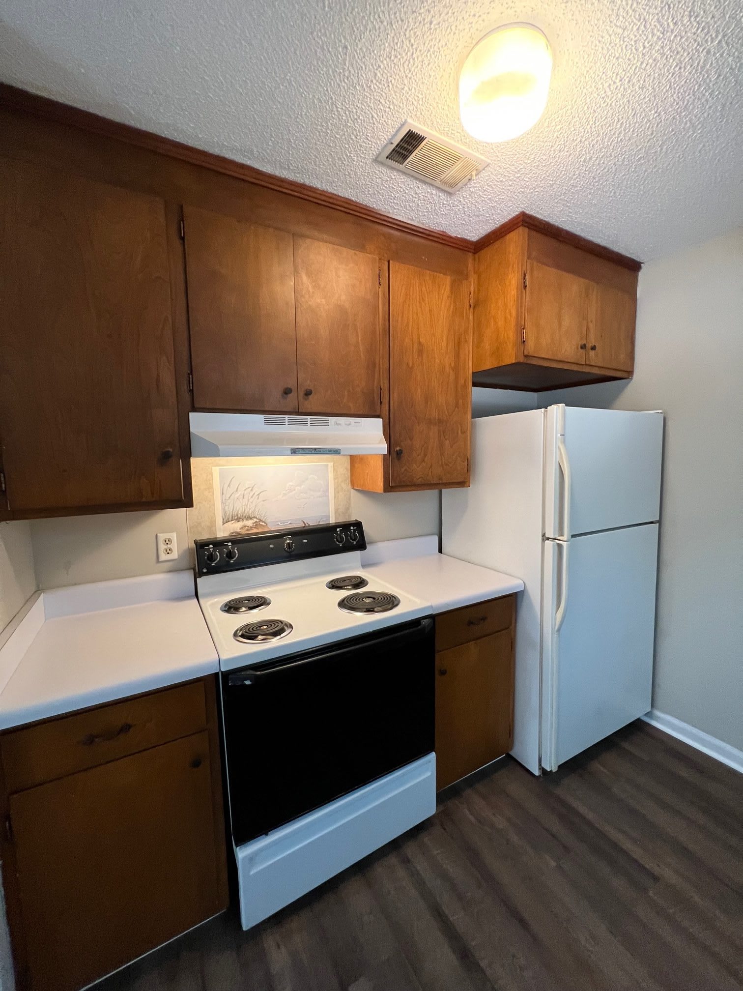 212 Henderson St – photo 5