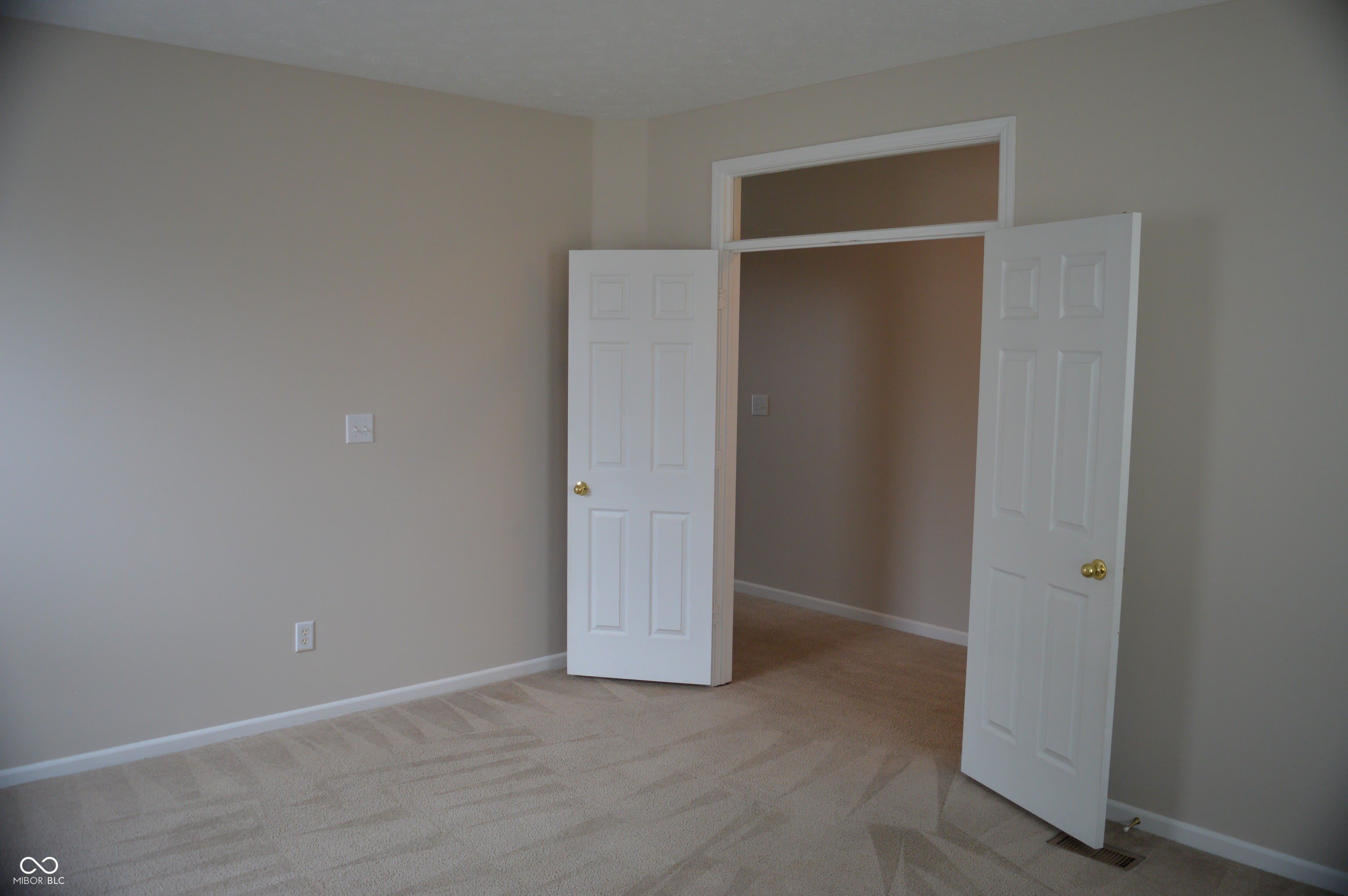 11330 Candice Drive – photo 3