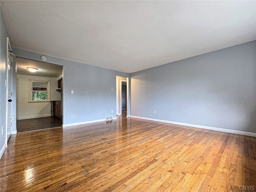 301 1st N Street – photo 4