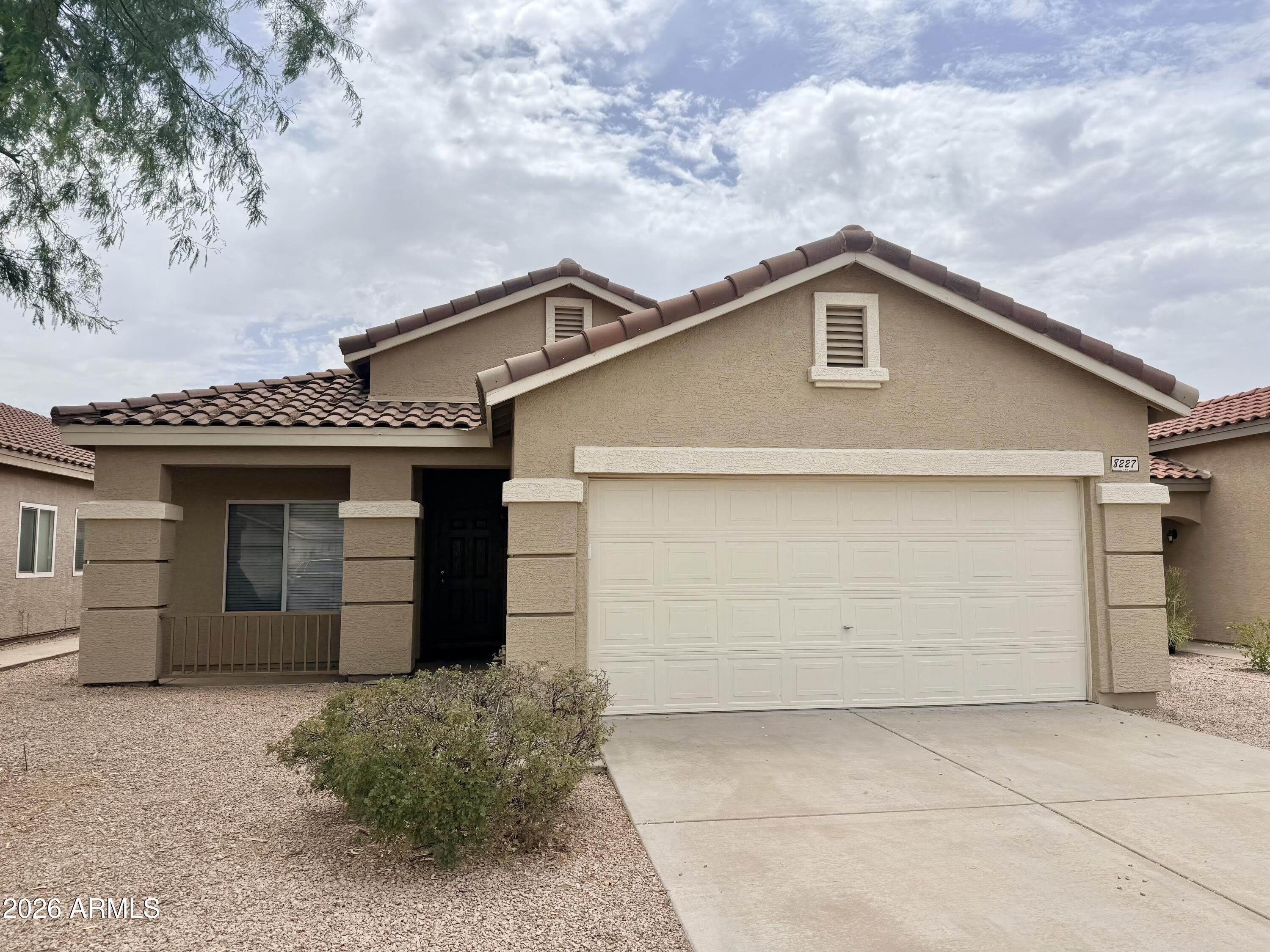 8227 E OSAGE Avenue – photo 1