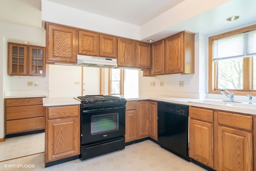 106 E Fox Road – photo 5