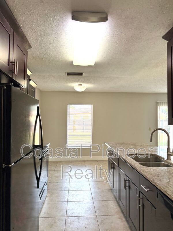 606 Sandy Creek Dr – photo 5