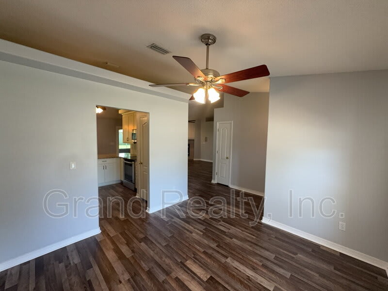 3951 Harbors Port Street – photo 5