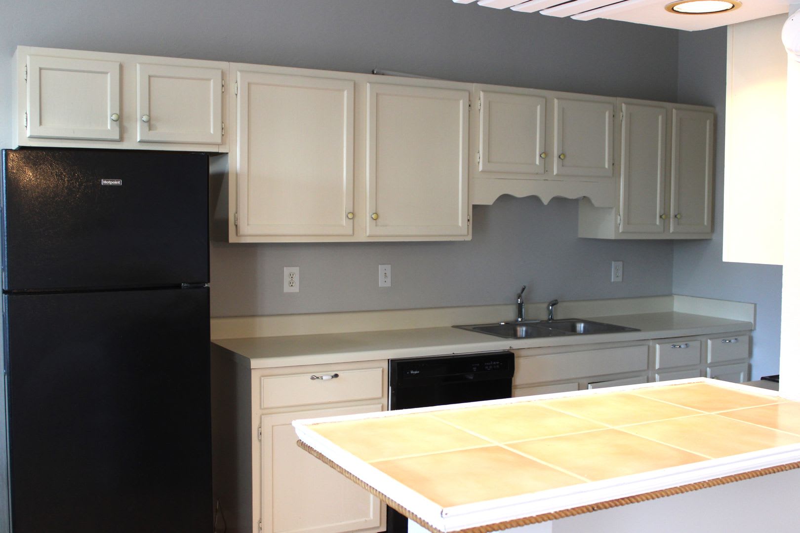 2 bed, 1.5 bath townhome in Helena with fenced yard – photo 4