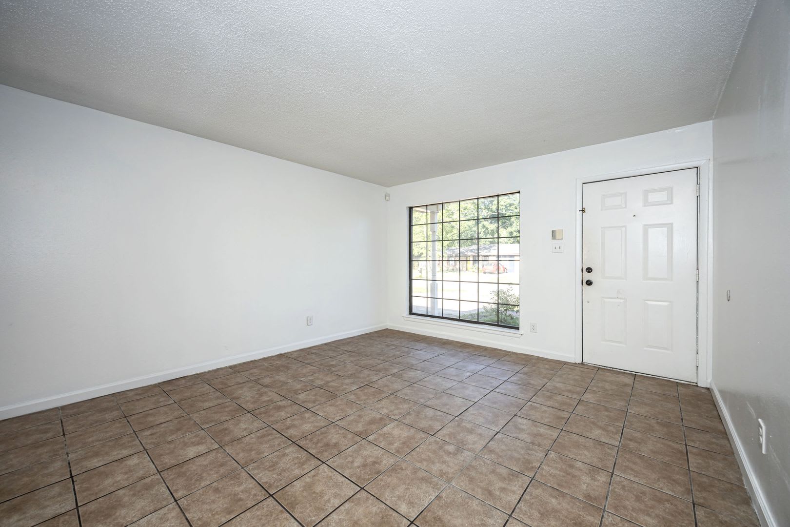 3 Bed 2 Bath Home In Moss Point – photo 5