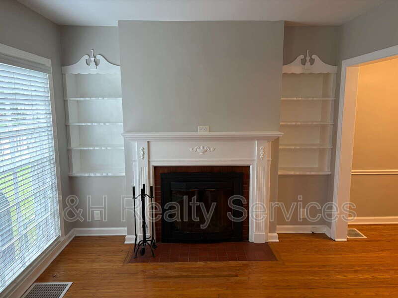 5302 East Saint Joseph Street – photo 5