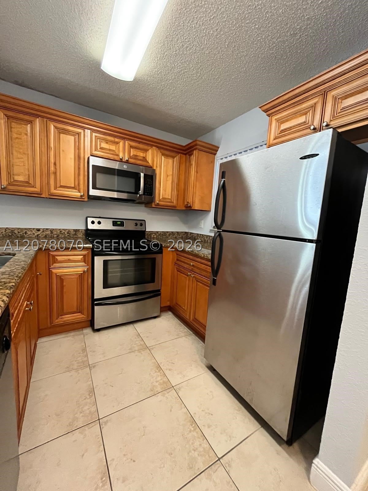 1521 Windorah Way – photo 4