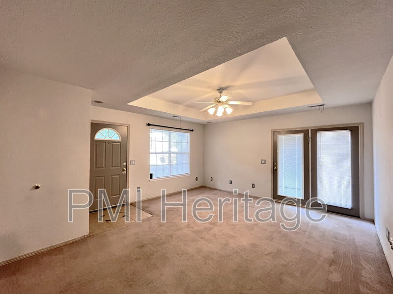 886 N Daisy Ln – photo 5
