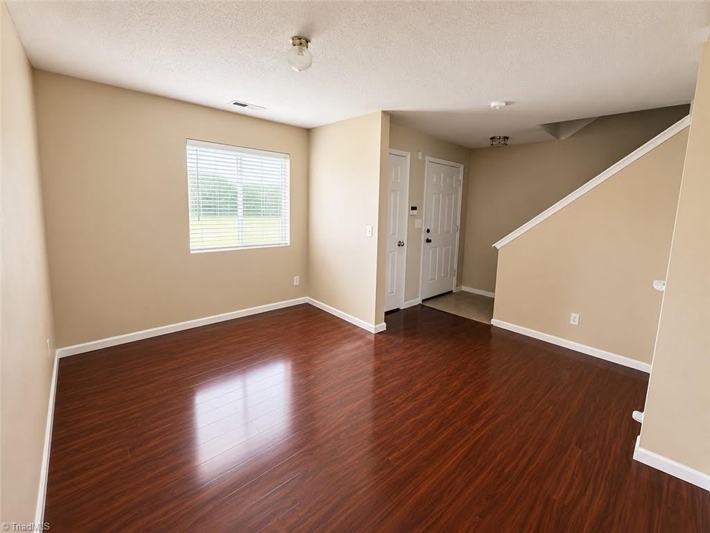 2610 Chatfield Drive – photo 5