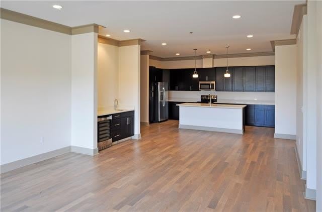 320 N CARROLLTON Avenue – photo 2