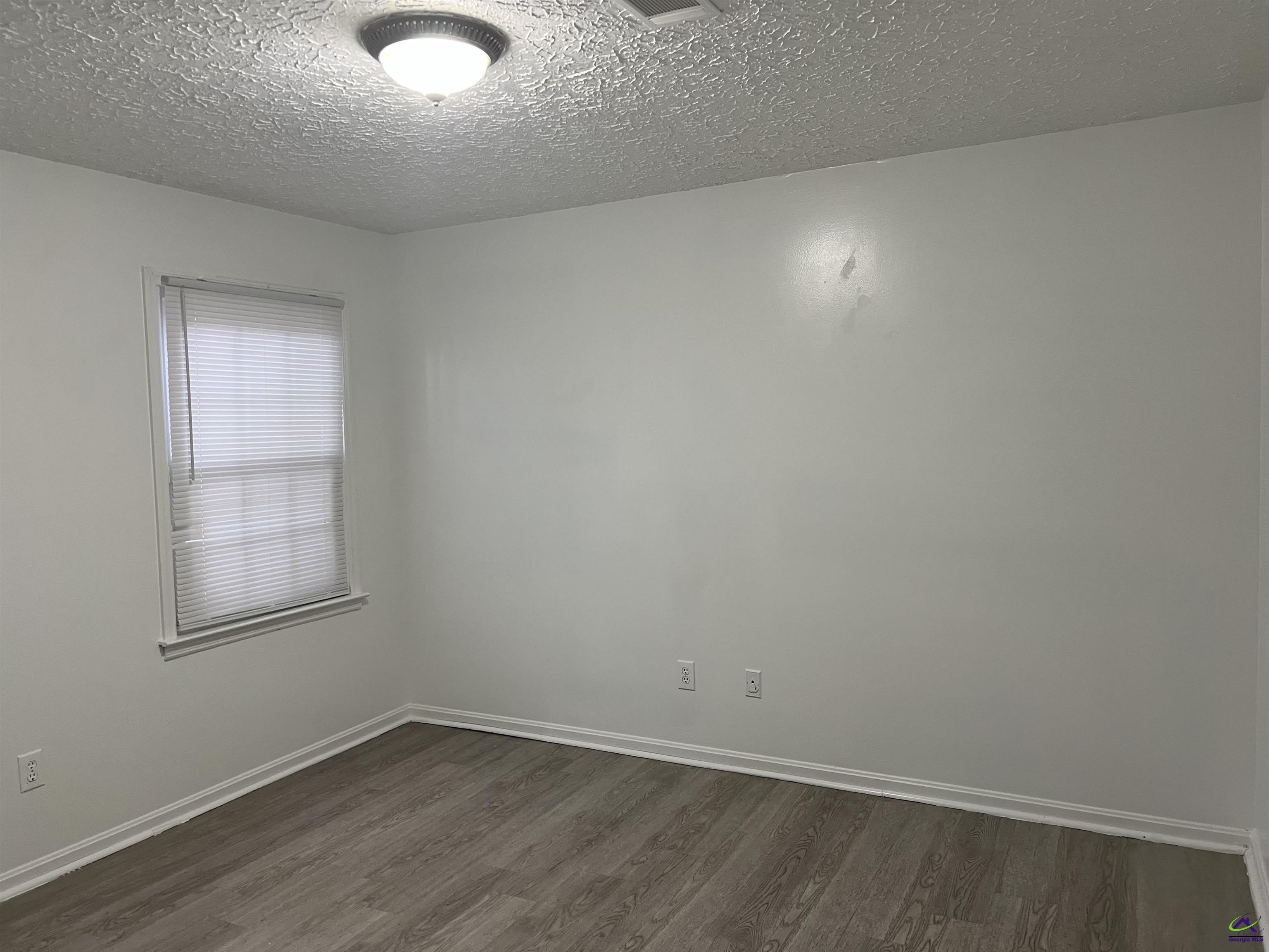 100 Grove Lane – photo 5
