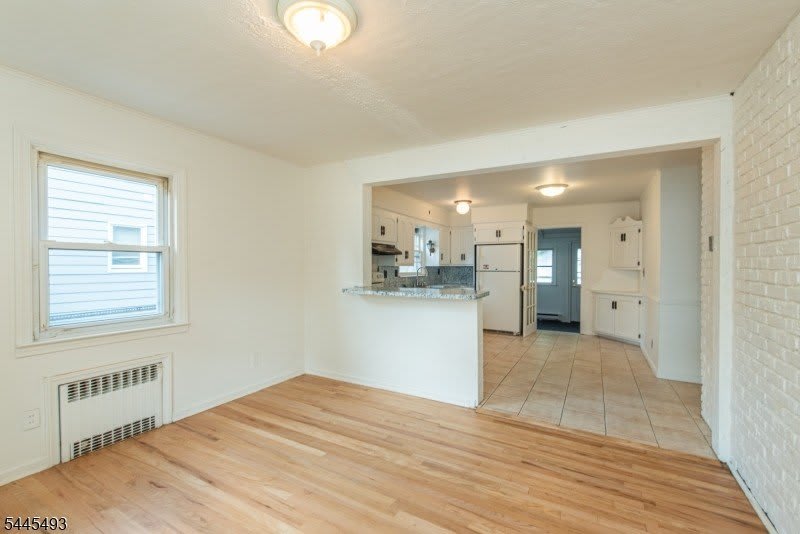 47 Linden Ave – photo 5