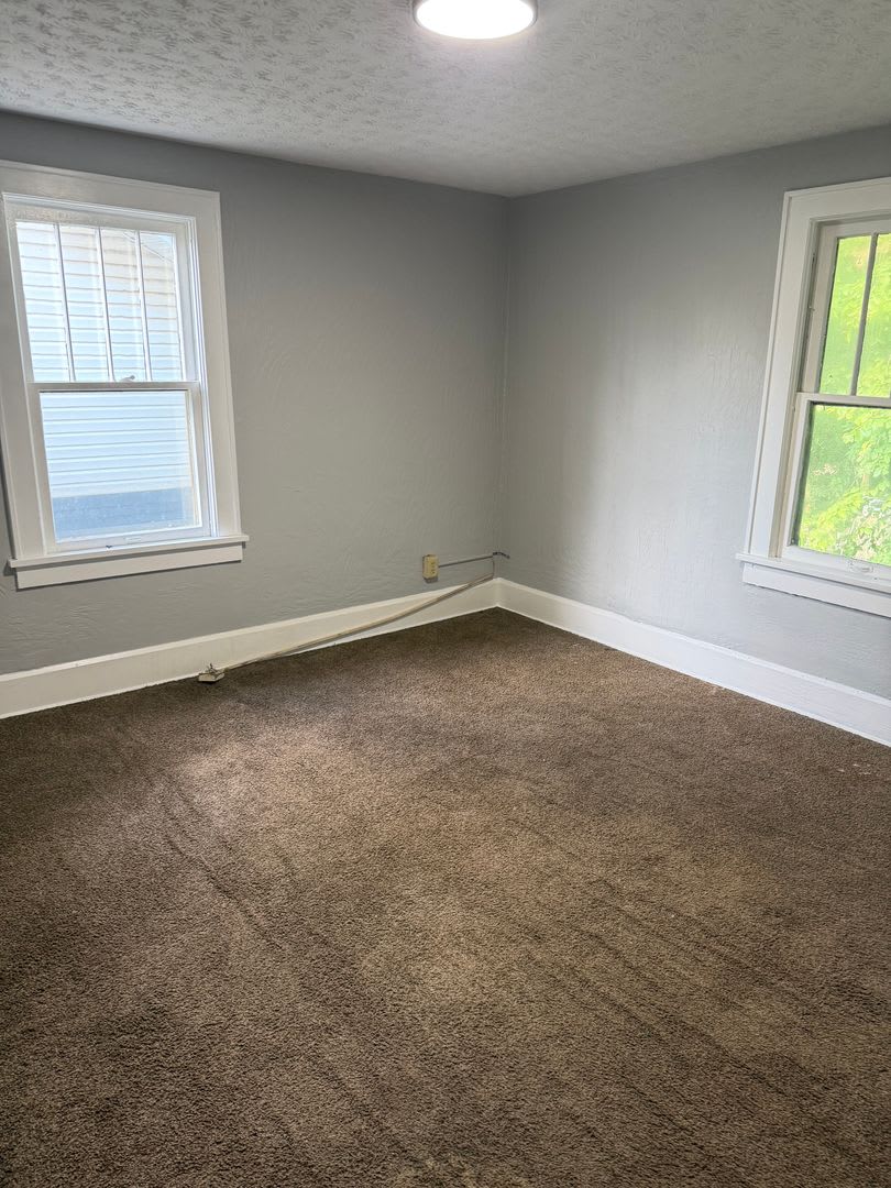3 BR NE Canton House for Rent – photo 4