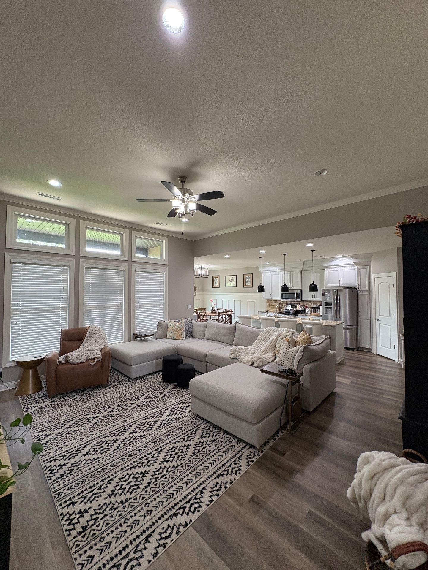 2 Bedroom 1 Bath – photo 3