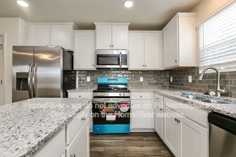 2304 Kaywood Ln – photo 5