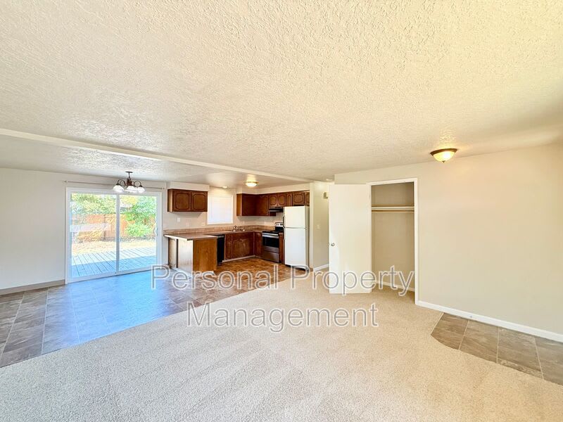 15204 SE 2nd Circle – photo 3