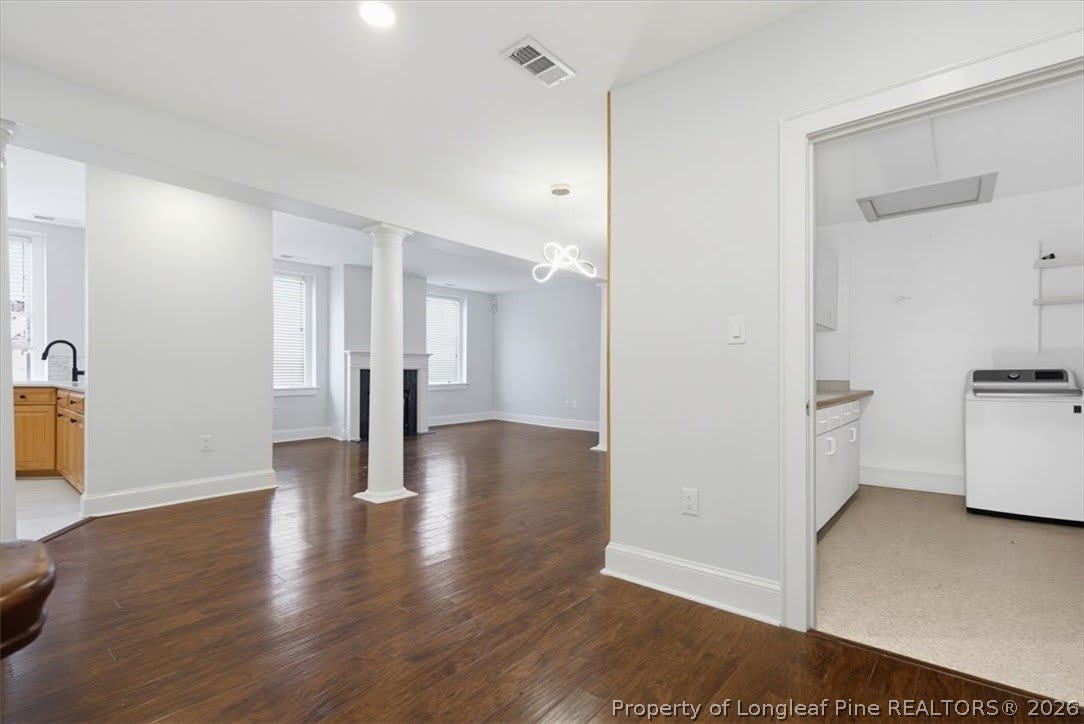 123 Anderson Street – photo 3