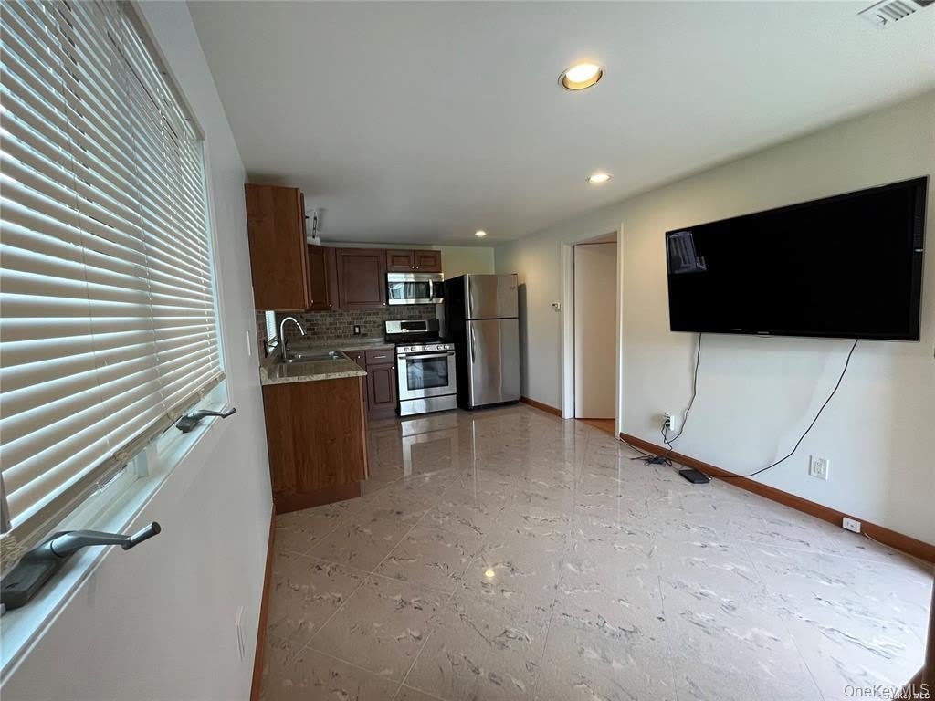 12 Reed Drive – photo 4