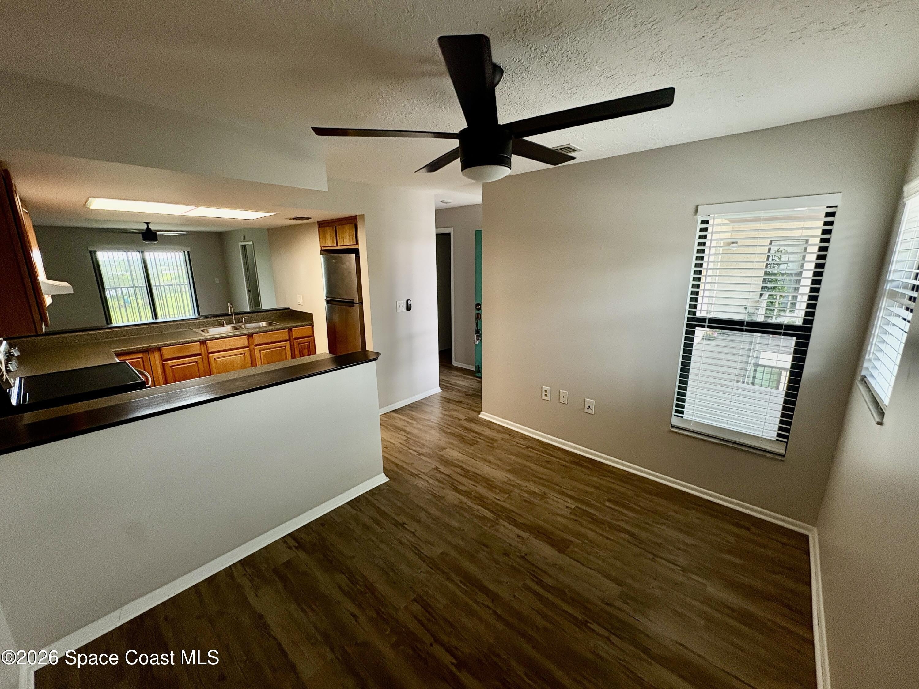 420 Catamaran Drive – photo 4