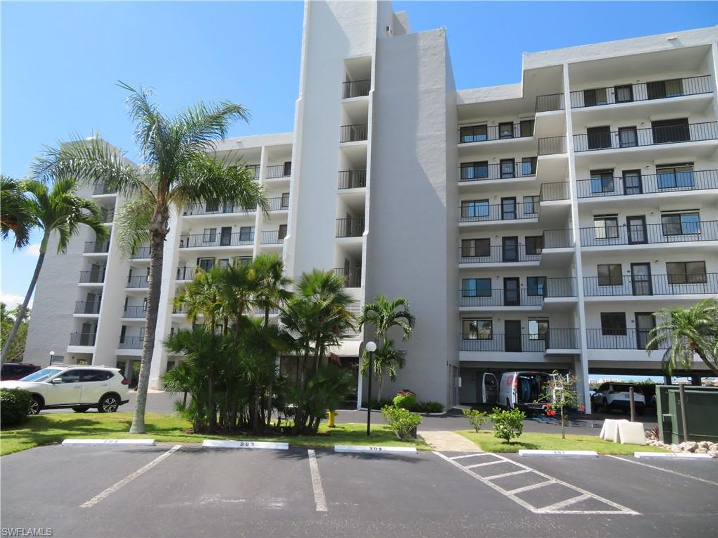 4835 Bonita Beach Rd. – photo 2