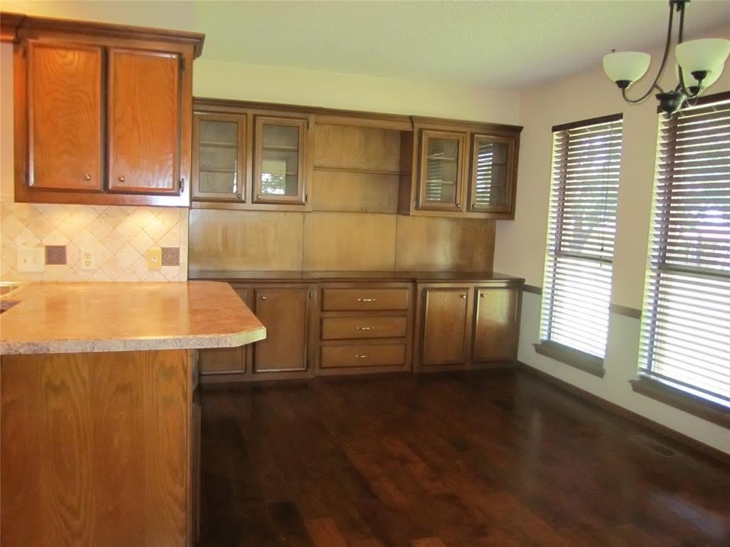 4721 Persimmon Court – photo 5