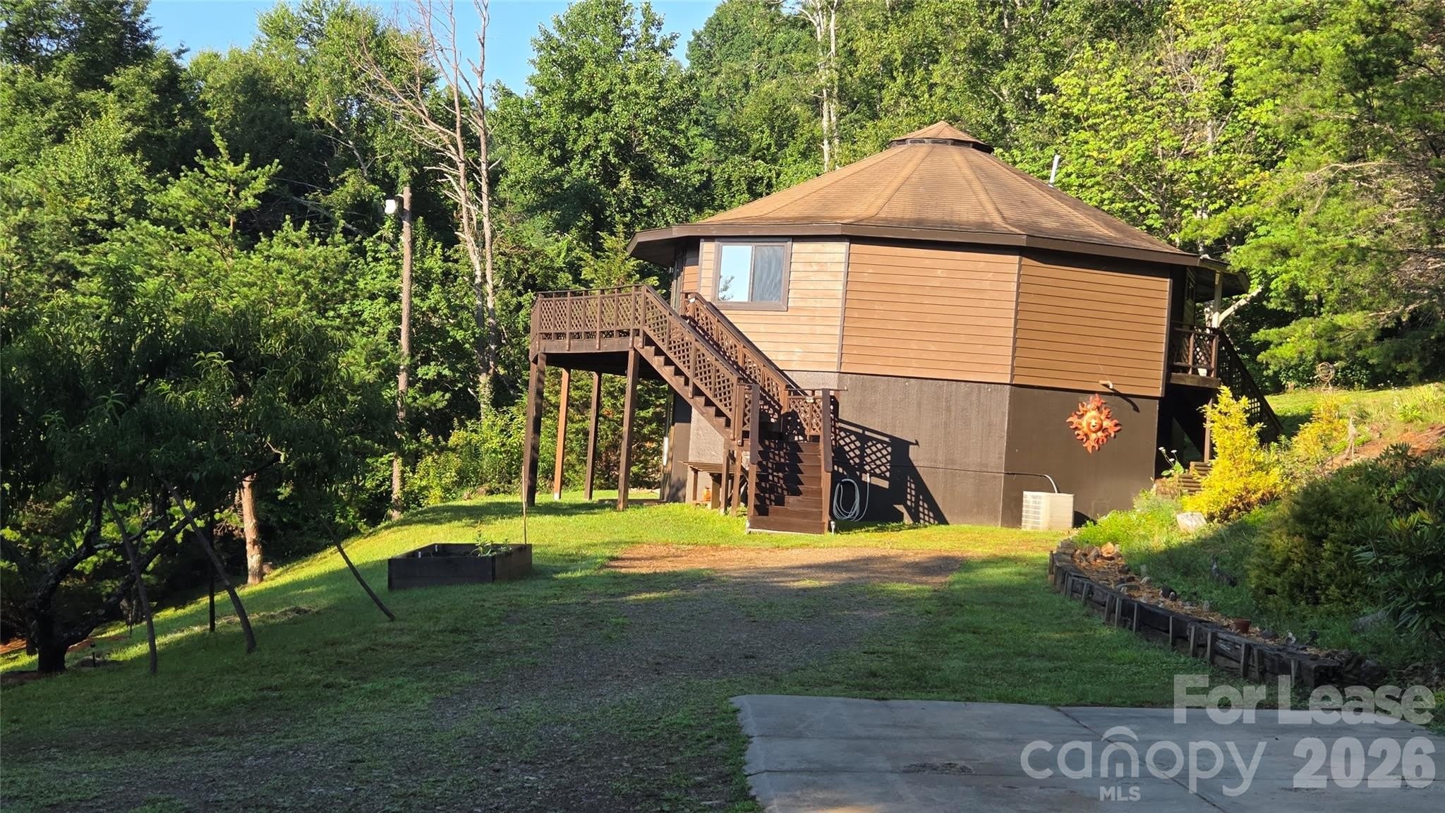 281 Bearwallow Trail – photo 1