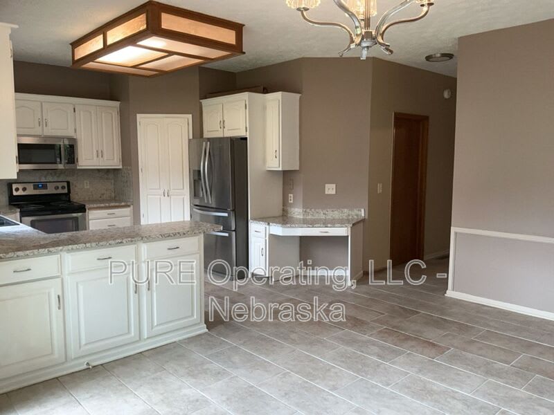 1008 E Aberdeen Dr – photo 5