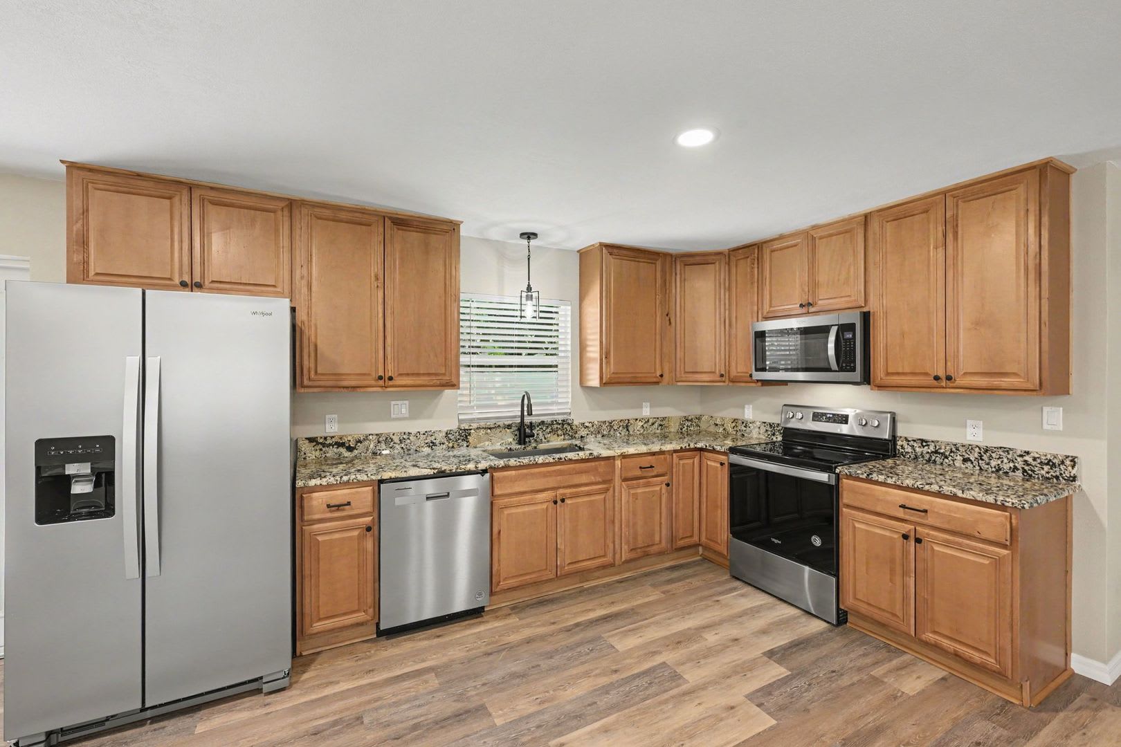 2850 Starlight Dr. – photo 4
