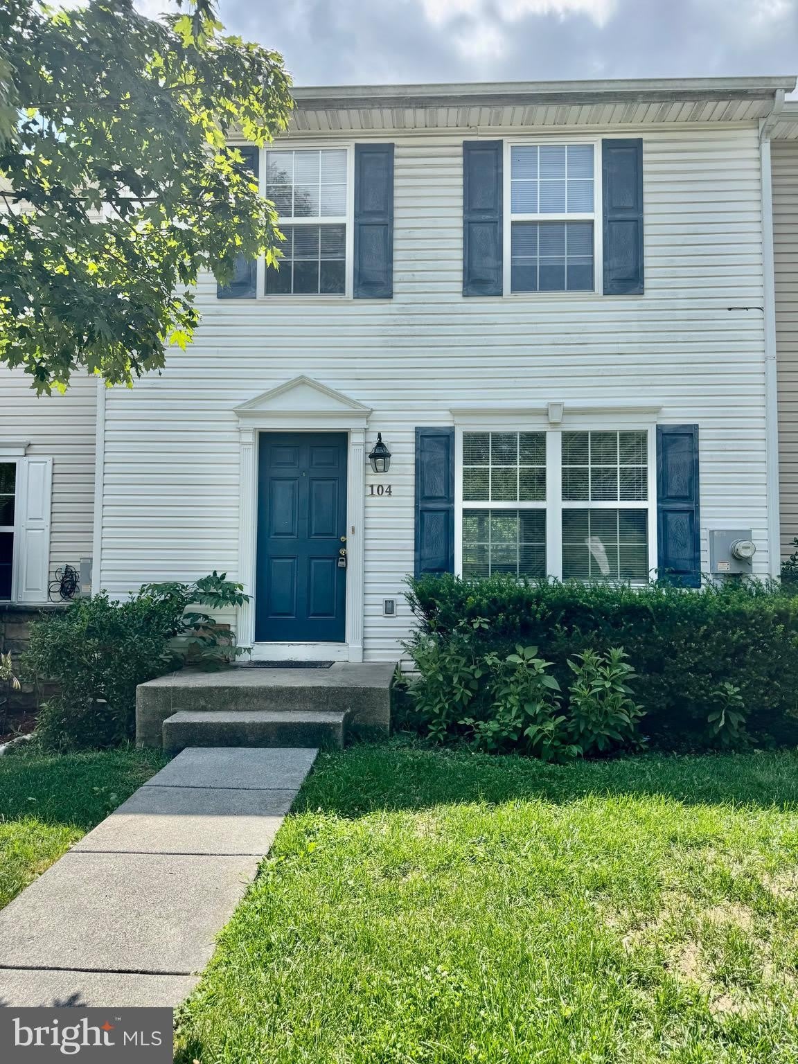 104 EASTSIDE LN – photo 2