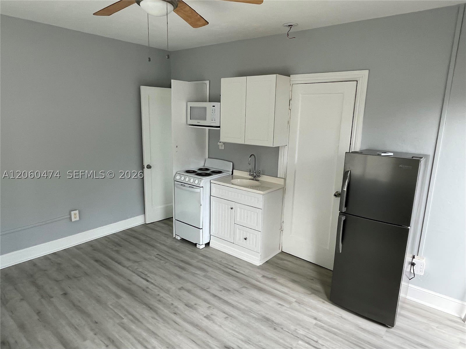 1108 Ne 3Rd St – photo 4