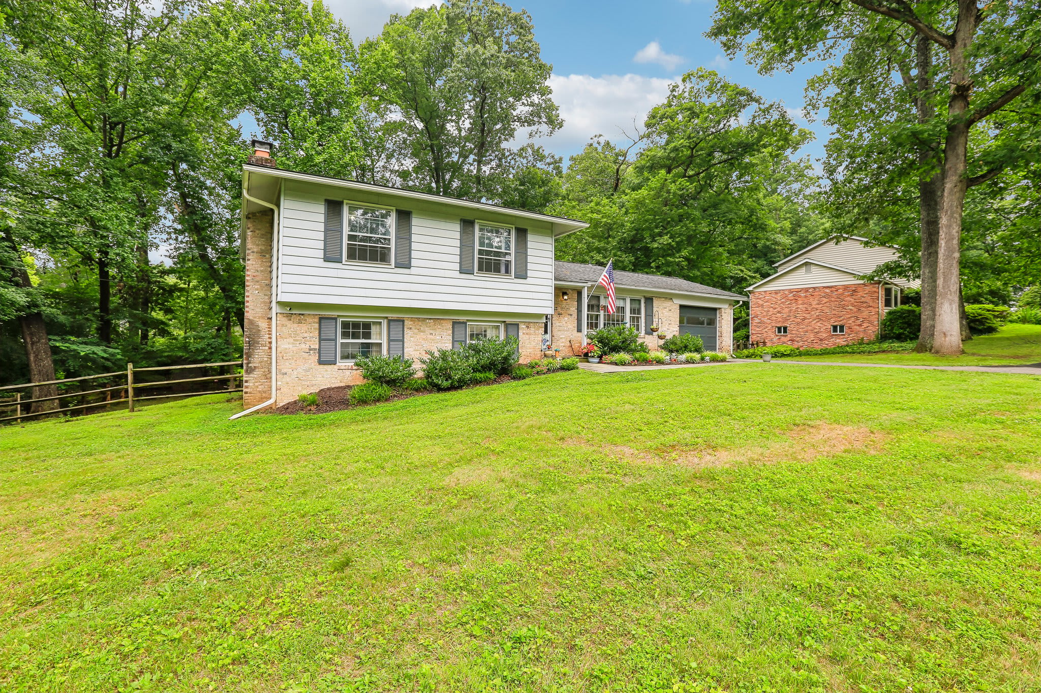 18033 Mill Creek Dr – photo 4