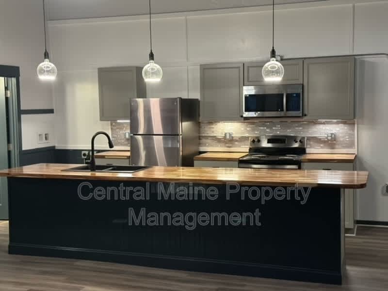 37 Main Street – photo 2