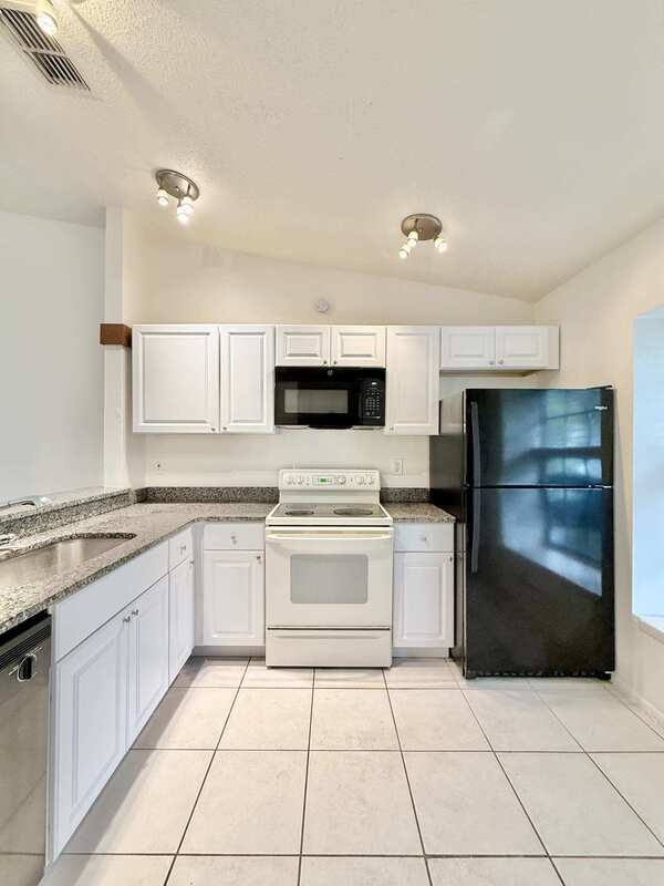 599 Capistrano Court – photo 5