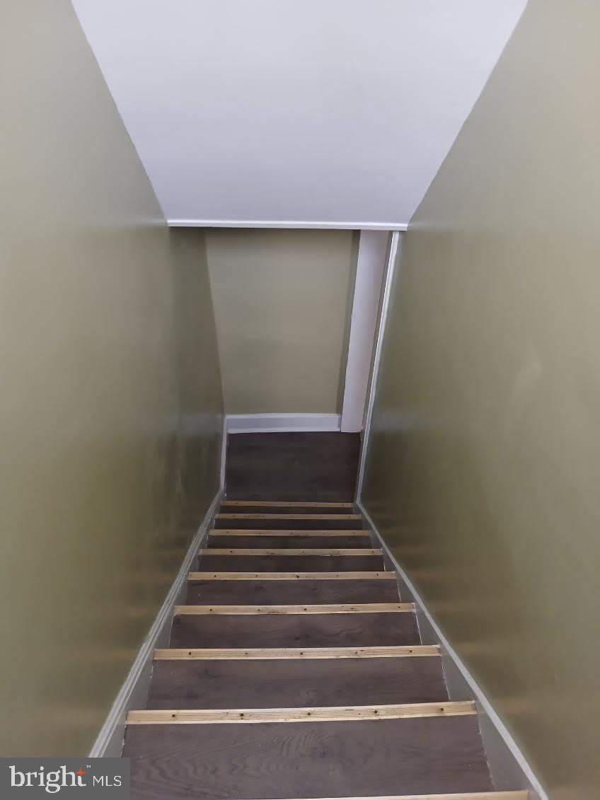 1704 MONTEREY Street – photo 4