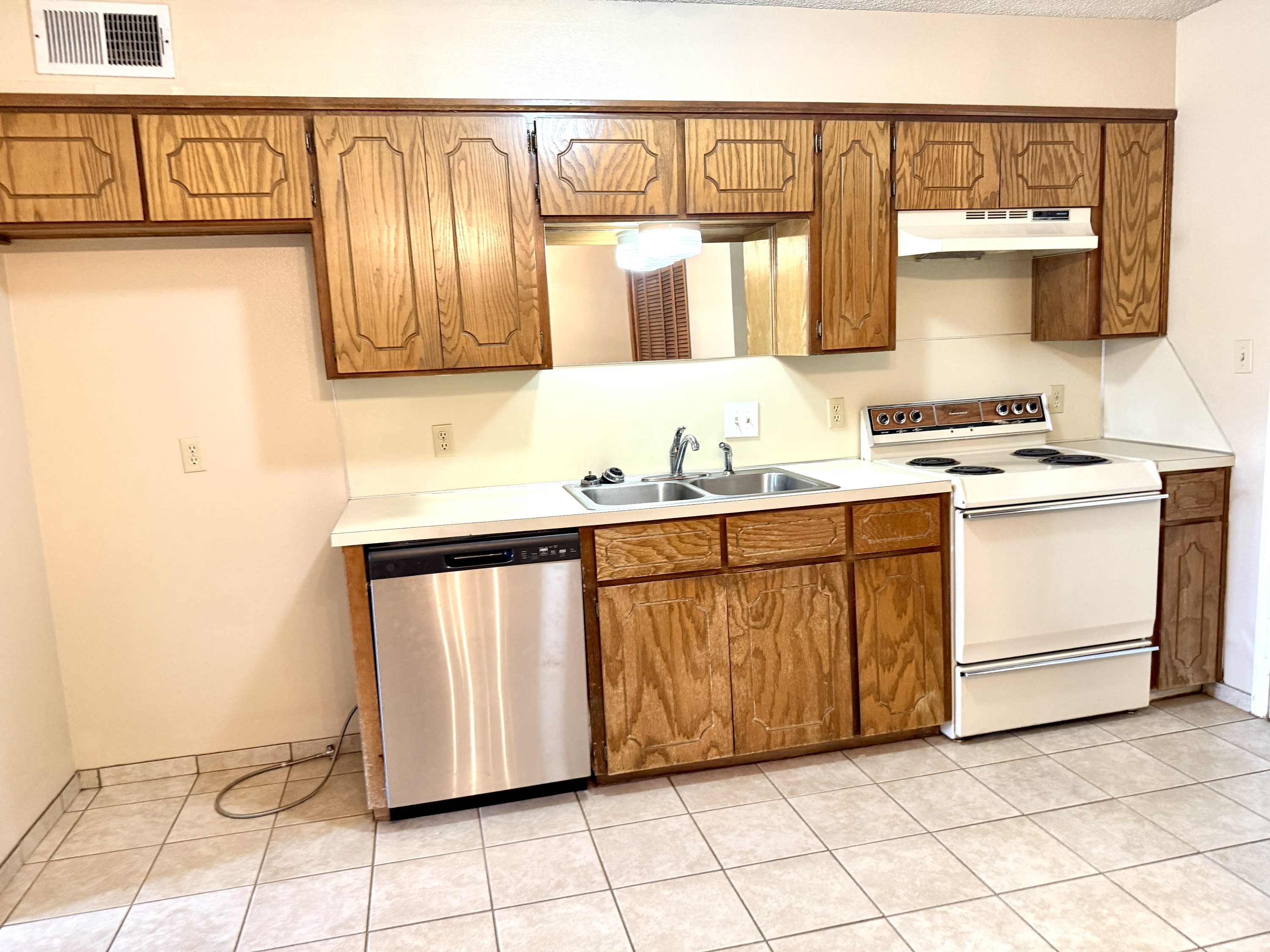 2302 Shenandoah Drive – photo 5
