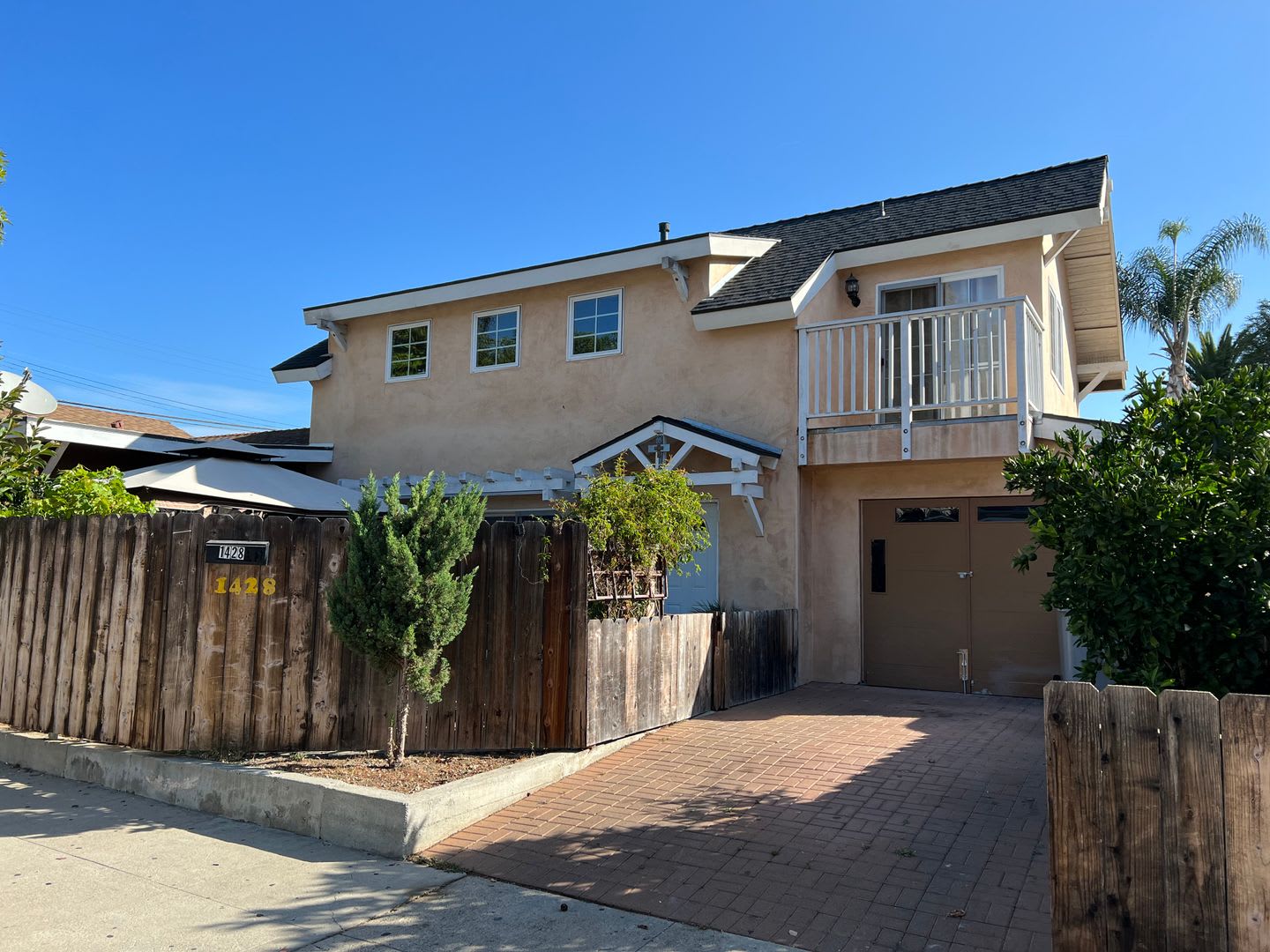 West Side 3 Bedroom 2 Bath Home – photo 1