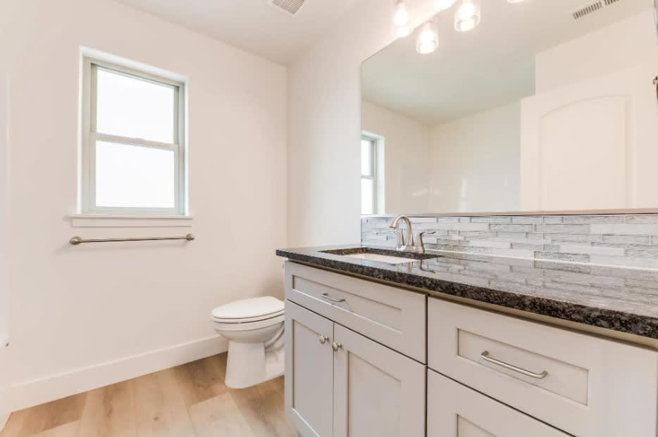 95 E 22nd Pl – photo 3