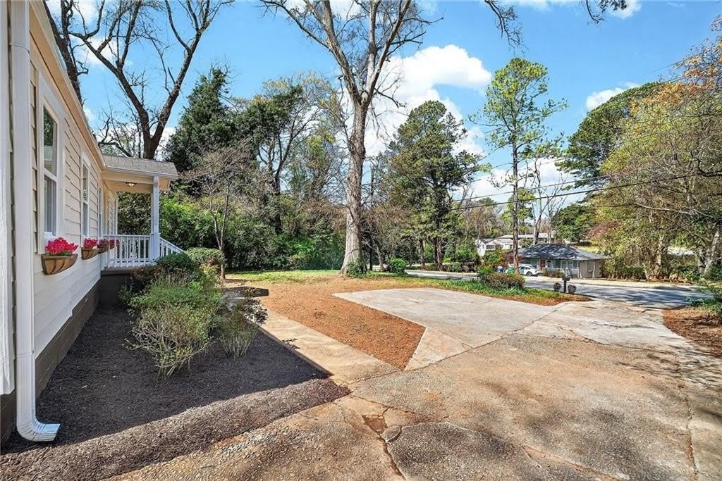 955 Columbia Drive – photo 3