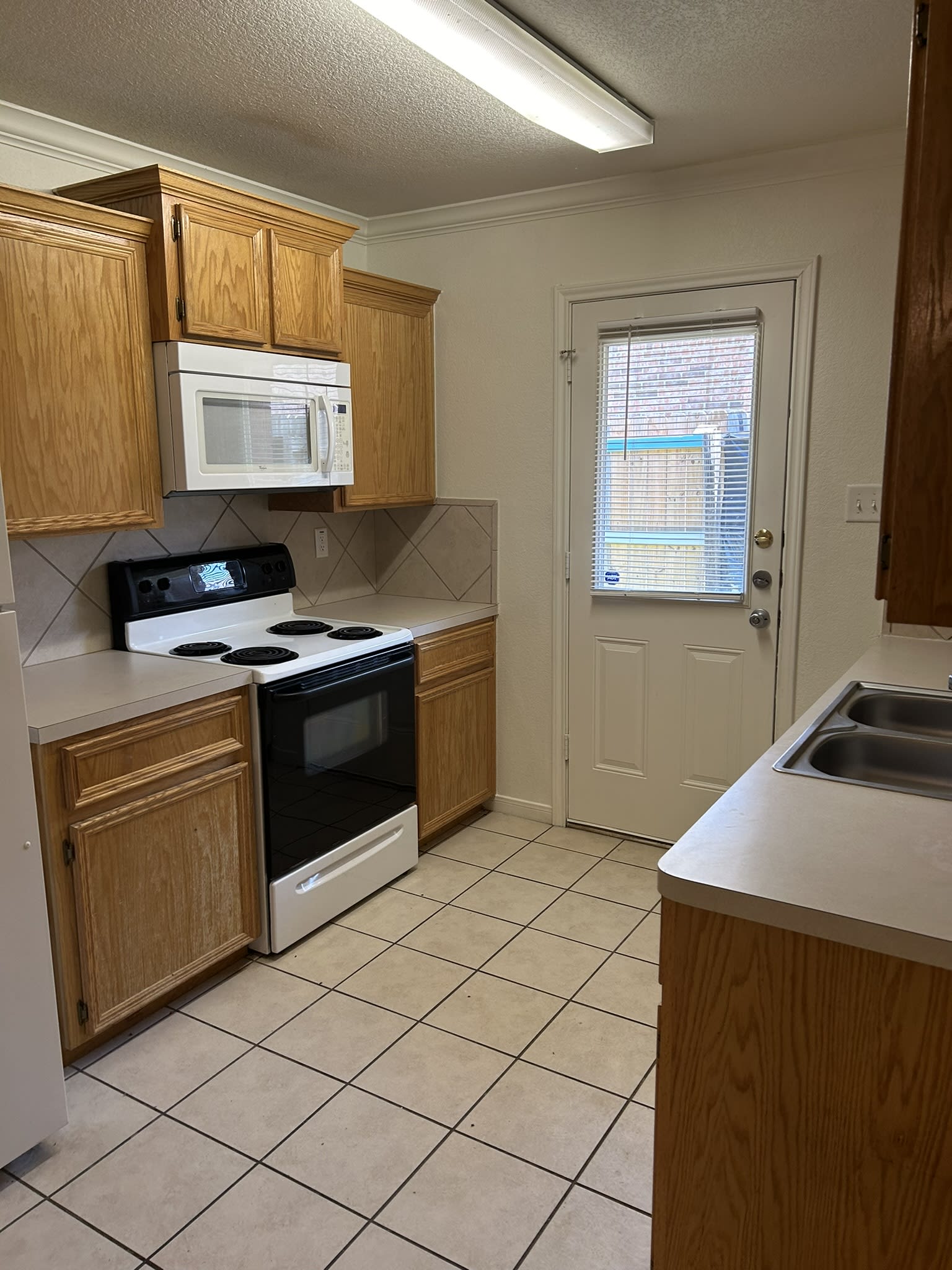 313 Cedar Ridge Dr Unit B – photo 3
