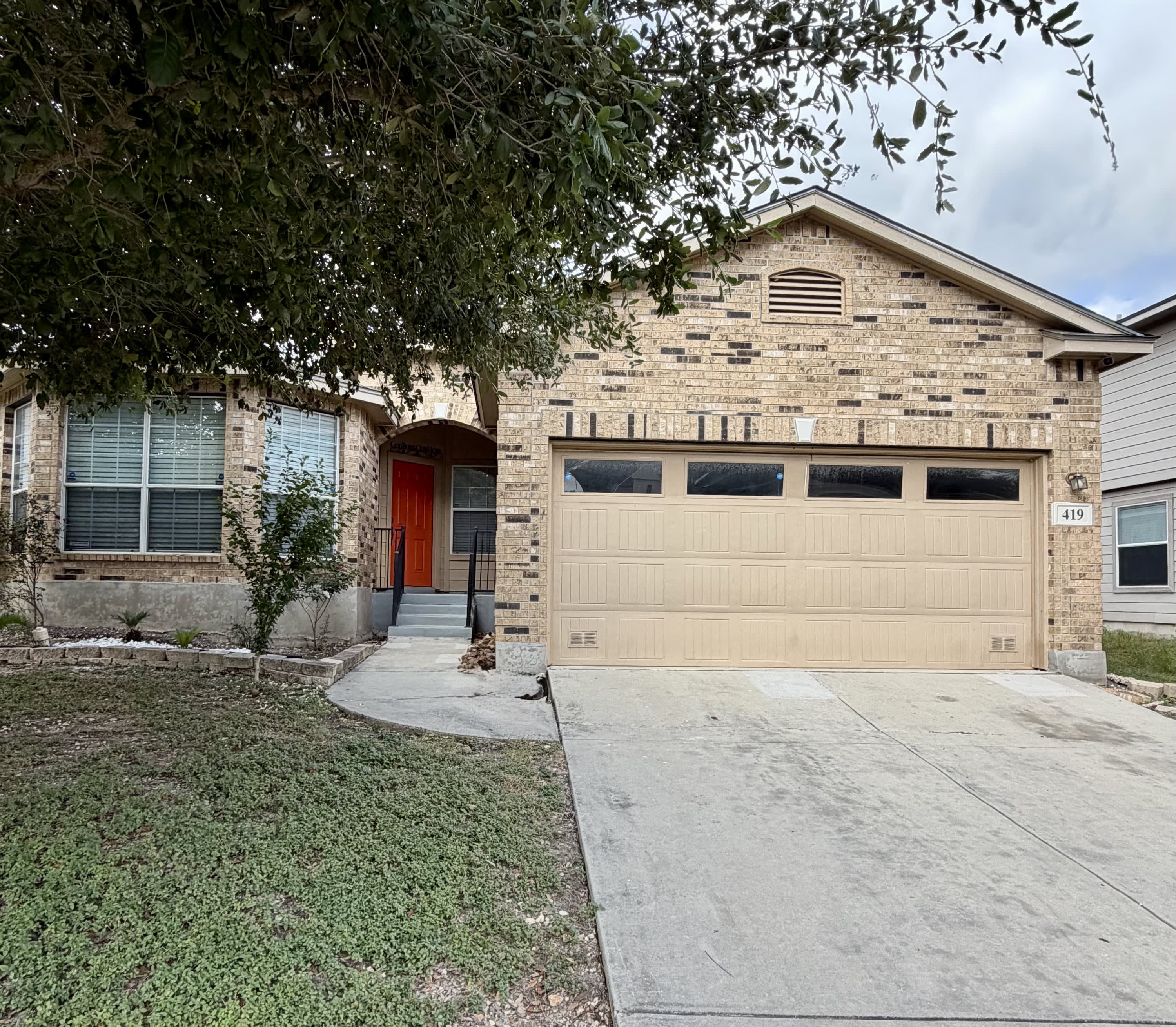 419 Dolly Drive – photo 2