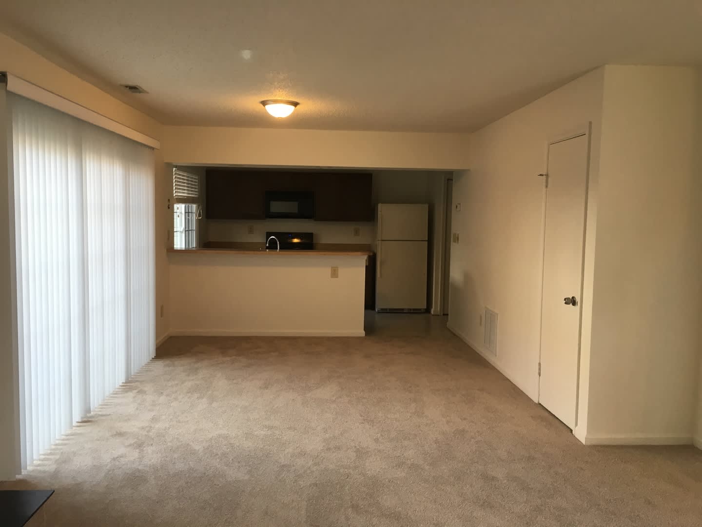 656 Oleander Circle – photo 5