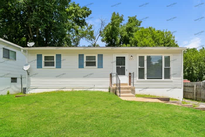 205 Flora Drive – photo 1