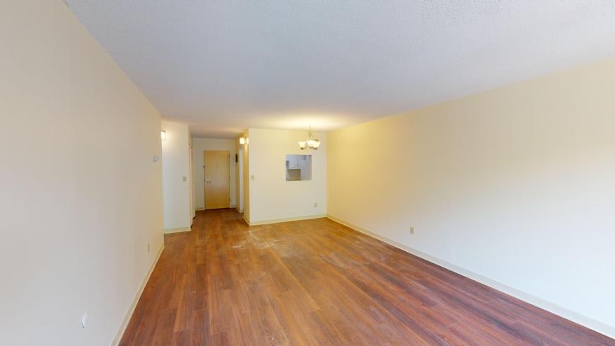 70 Centre St – photo 2