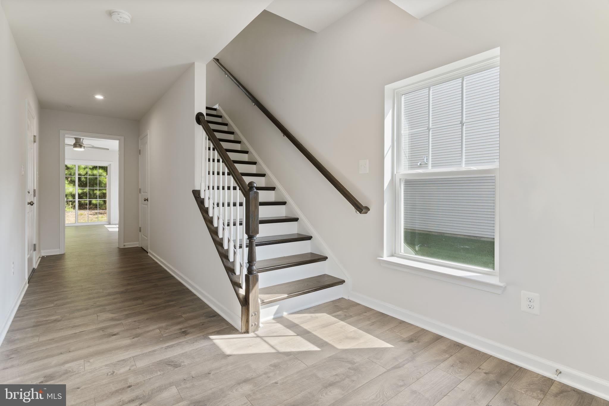 44042 EUCALYPTUS Way – photo 4
