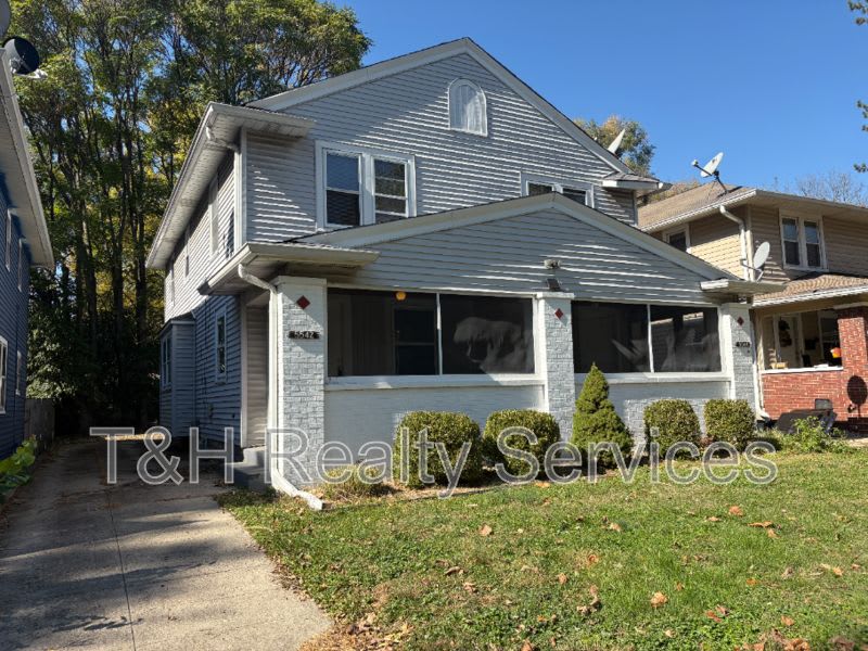 5542 North College Avenue – photo 4