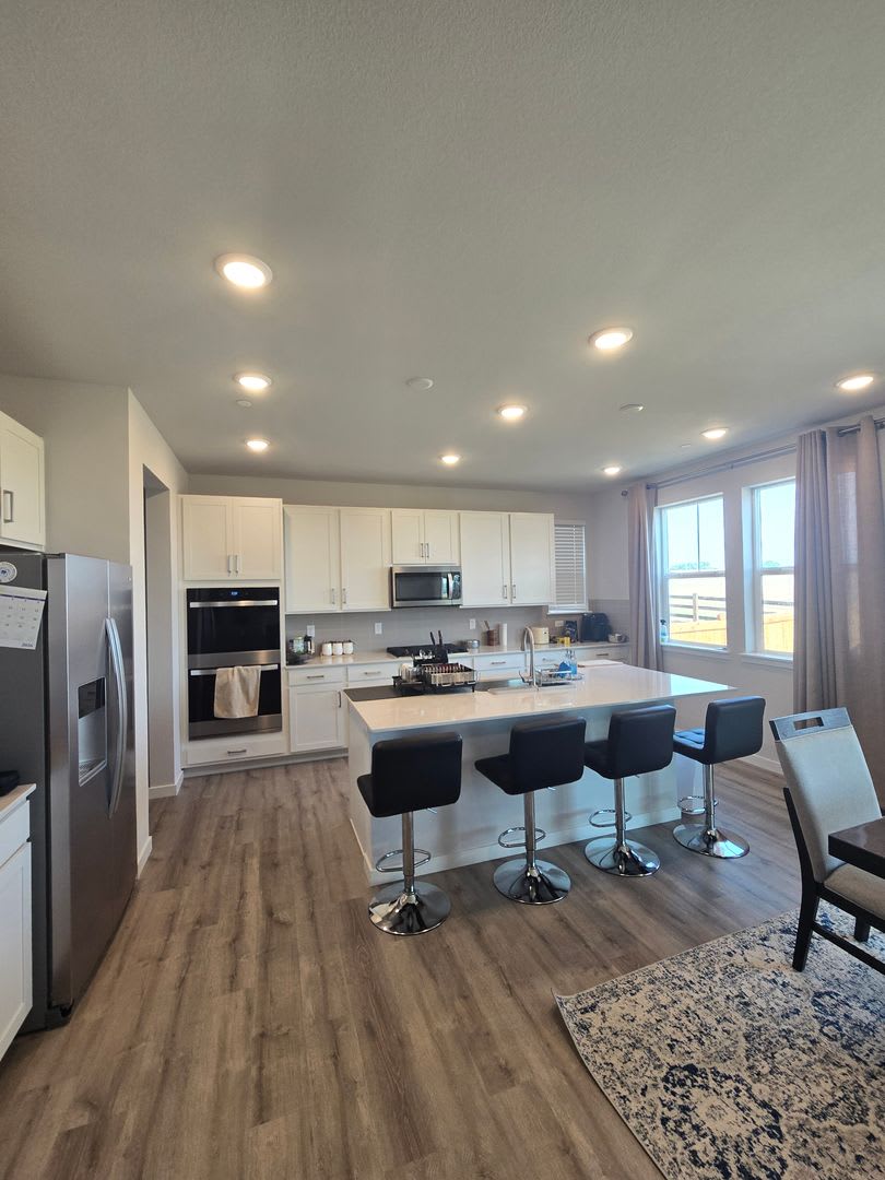Nearly Brand New Home in Parkdale – photo 3